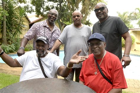 the temptations in south africa|SA tour turns sour for The Temptations Revue and Blue Notes。